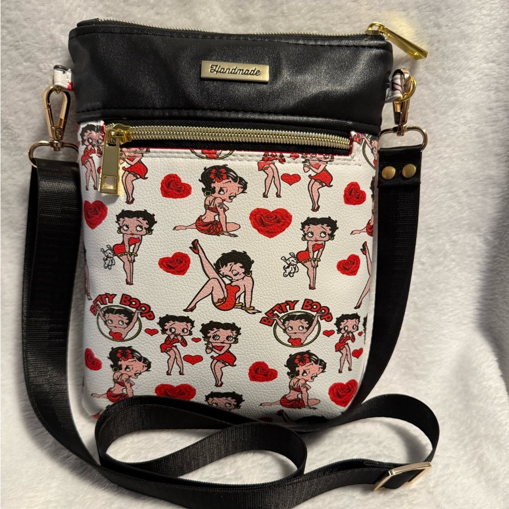 Retro Love Crossbody